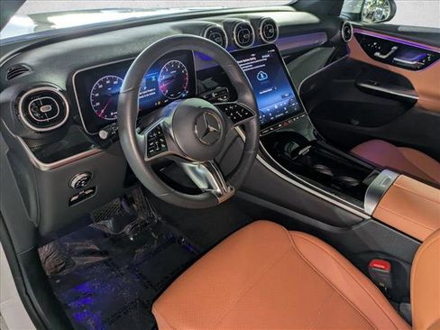 Certified 2025 Mercedes-Benz GLC 300 GLC 300 image 10