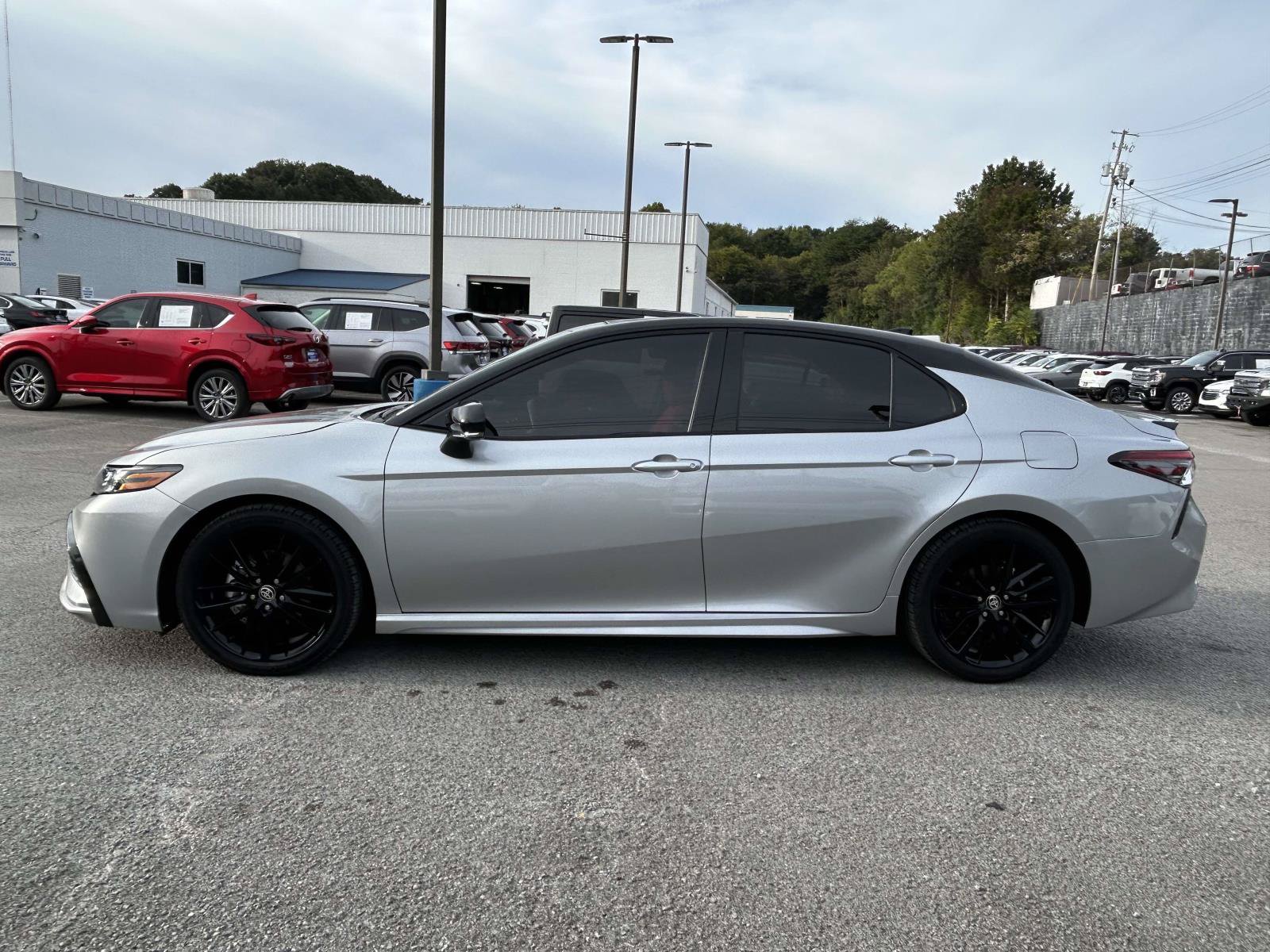 Used 2024 Toyota Camry XSE w/ Cold Weather Package FWD image 4