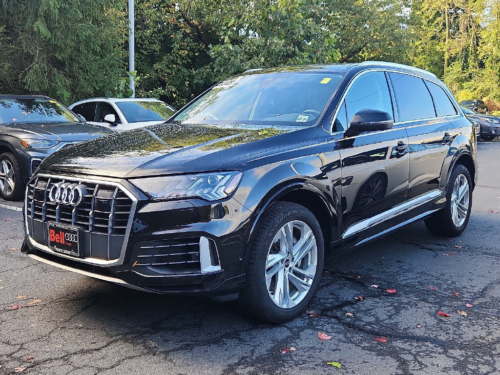 Used 2023 Audi Q7 3.0T Premium AWD/4WD image 9