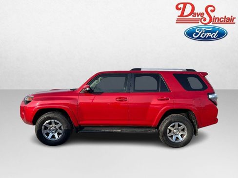 Used 2016 Toyota 4Runner Trail Premium image 10
