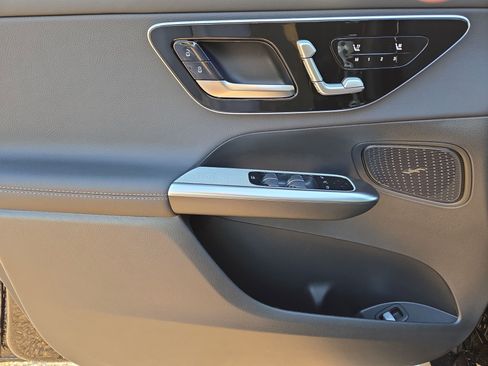 New 2026 Mercedes-Benz GLC 300 4MATIC image 15