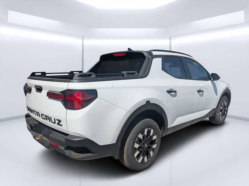 New 2026 Hyundai Santa Cruz SEL FWD image 3