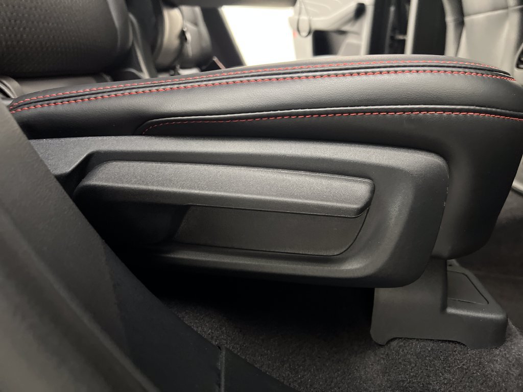 Used 2026 Ford Escape ST-Line FWD image 23