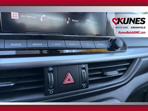 Used 2024 Kia Forte LXS image 37