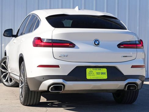 Used 2023 BMW X4 xDrive30i w/ Premium Package image 6