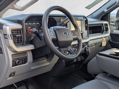 New 2026 Ford F250 XL image 3