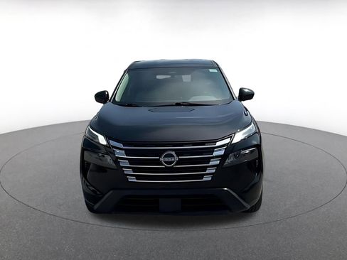 Used 2025 Nissan Rogue SV image 4