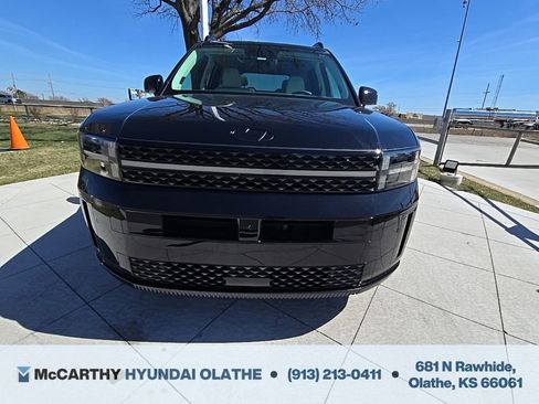 Certified 2025 Hyundai Santa Fe Calligraphy image 4