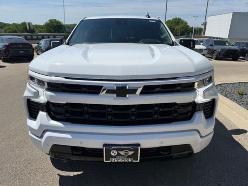 Used 2026 Chevrolet Silverado 1500 RST AWD/4WD image 9