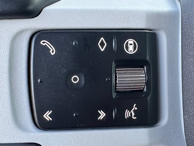 Used 2024 Land Rover Defender 110 S AWD/4WD image 7