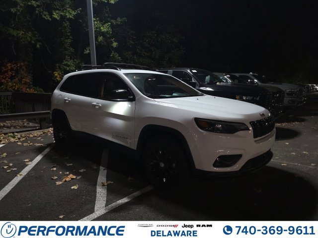Used 2022 Jeep Cherokee Latitude Lux w/ Sun & Sound Group AWD/4WD image 1