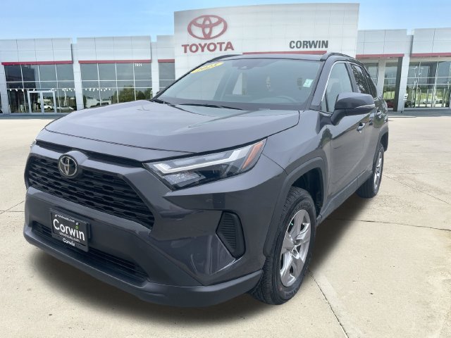 Used 2025 Toyota RAV4 XLE w/ Convenience Package AWD/4WD image 7