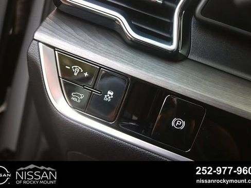 Used 2024 Kia Sportage X-Line w/ X-Line Premium Package AWD/4WD image 29