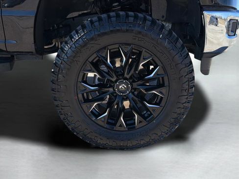 Used 2025 Ford F150 XLT w/ Equipment Group 301A Standard image 9