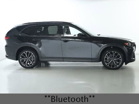 Certified 2025 MAZDA CX-70 Plug-In Hybrid w/ Premium Pkg image 13