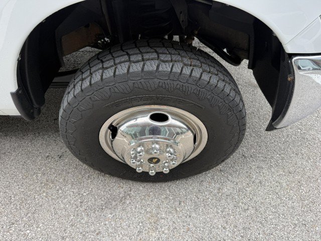 Used 2018 RAM 3500 Tradesman w/ Chrome Appearance Group AWD/4WD image 17