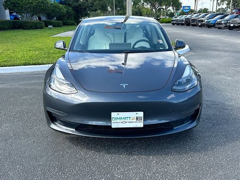 Used 2023 Tesla Model 3 Standard Range RWD image 2