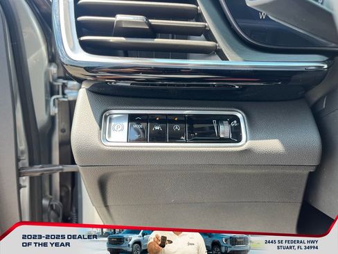 New 2026 Buick Envision Sport Touring image 24