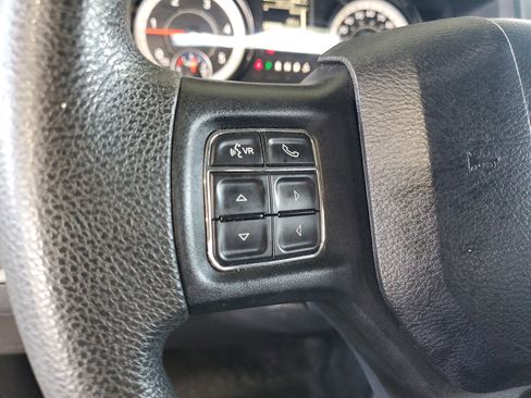 Used 2019 RAM 1500 Tradesman w/ Chrome Appearance Group RWD image 23