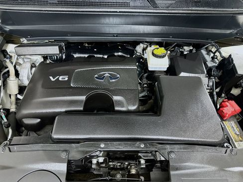 Used 2019 INFINITI QX60 Luxe w/ Essential Package FWD image 34