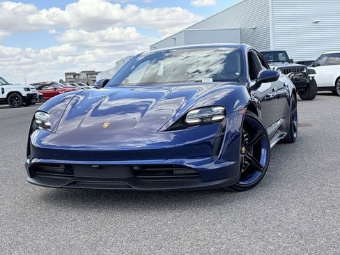 Used 2021 Porsche Taycan 4S AWD/4WD image 3