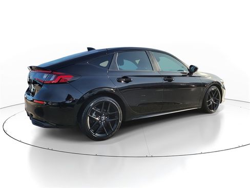 Used 2025 Honda Civic Sport image 4