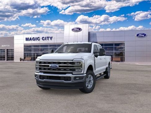 New 2026 Ford F250 XLT w/ XLT Premium Package AWD/4WD image 2