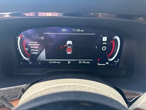 Used 2024 Nissan Pathfinder Platinum w/ Cargo Package AWD/4WD image 26