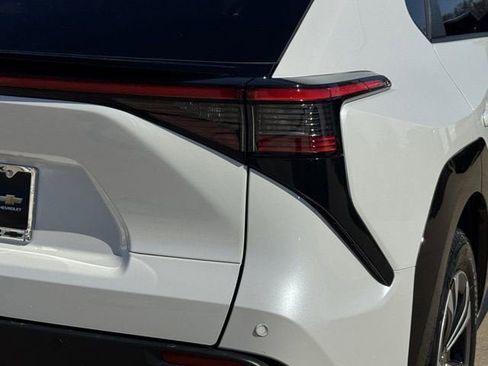 Used 2025 Toyota bZ4X FWD w/ Weather Package image 5