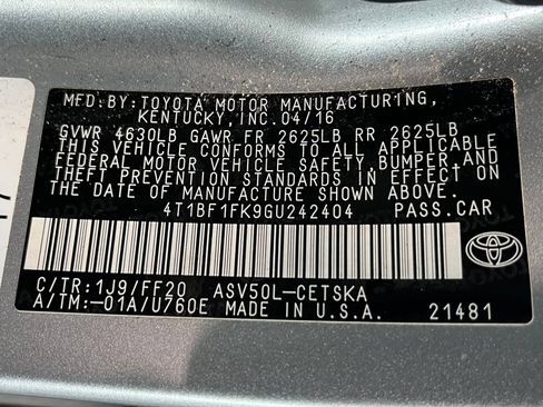 Used 2016 Toyota Camry SE FWD image 18