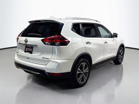 Used 2019 Nissan Rogue SV w/ Sun & Sound Touring Package AWD/4WD image 6