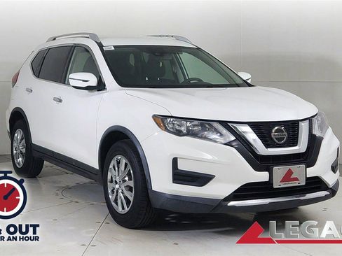 Used 2020 Nissan Rogue SV image 1