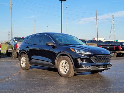 Used 2022 Ford Escape SE w/ Convenience Package