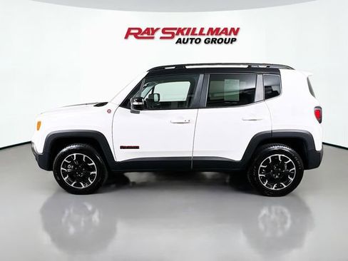 Used 2023 Jeep Renegade Trailhawk image 4