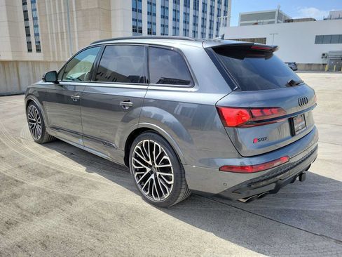 New 2026 Audi SQ7 Prestige AWD/4WD image 4