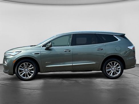 Used 2023 Buick Enclave Avenir w/ Avenir Technology Package AWD/4WD image 6