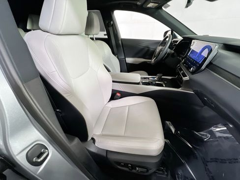 Used 2025 Lexus RX 350 Premium image 27