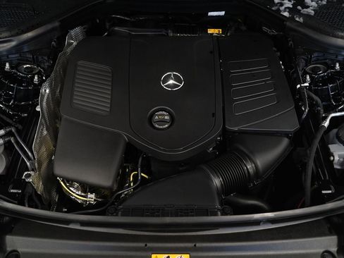 New 2026 Mercedes-Benz GLC 300 GLC 300 image 31