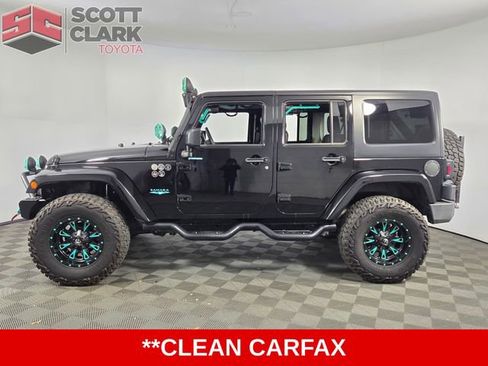Used 2015 Jeep Wrangler Unlimited Sahara w/ Max Tow Package image 5