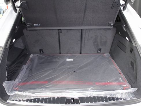 New 2025 Porsche Cayenne Turbo GT image 17