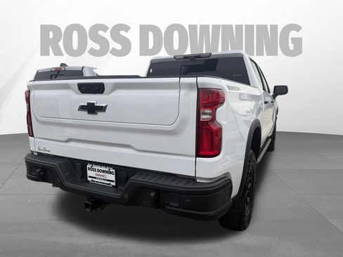 Used 2023 Chevrolet Silverado 1500 ZR2 w/ ZR2 Bison Edition AWD/4WD image 4