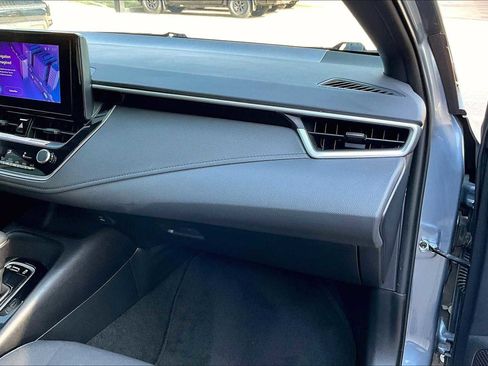 Used 2023 Toyota Corolla SE image 31