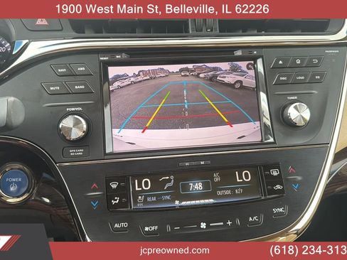 Used 2013 Toyota Avalon Limited FWD image 18