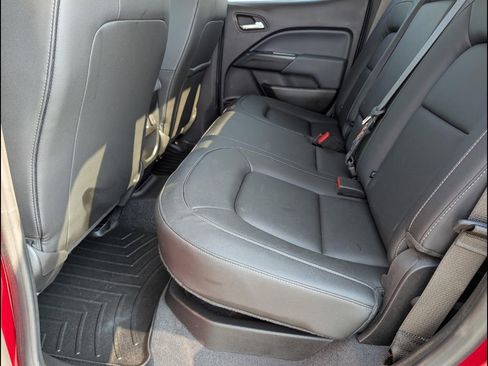 Used 2021 Chevrolet Colorado Z71 w/ Safety Package image 13