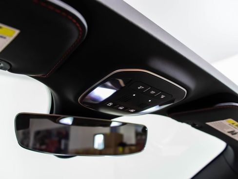 Certified 2019 Ferrari Portofino image 42