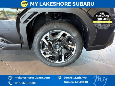 New 2026 Subaru Forester Premium AWD/4WD image 29