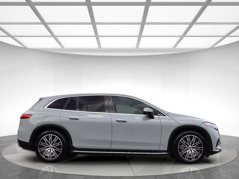 Used 2023 Mercedes-Benz EQS 450+ 4MATIC SUV image 5