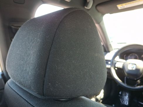 Used 2025 Honda Civic Sport image 9