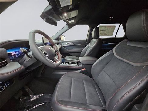 New 2025 Ford Explorer ST image 9