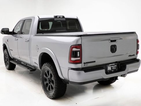 Used 2022 RAM 2500 Laramie image 9